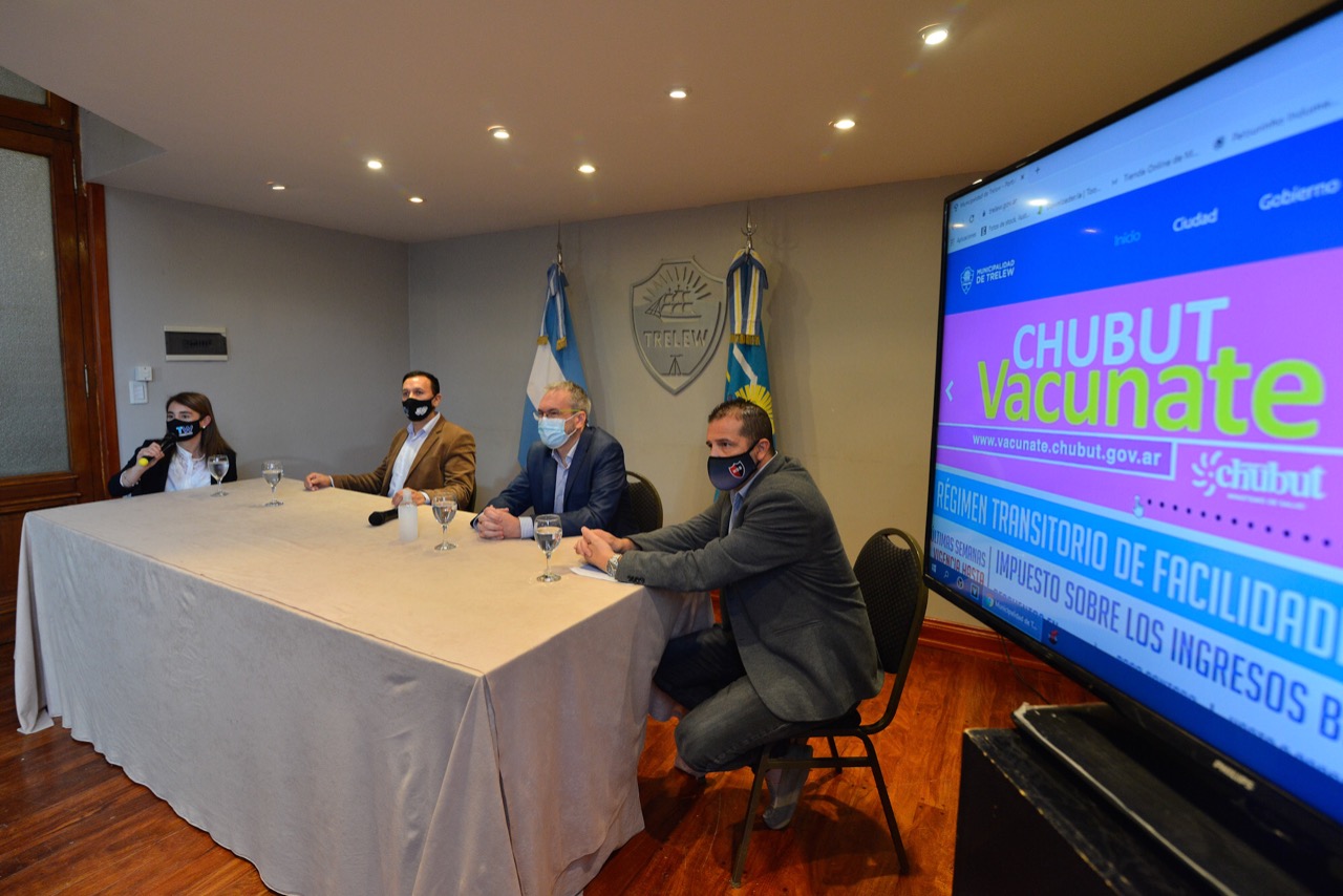 Trelew presentó una plataforma para conocer turnos de vacunación por COVID-19