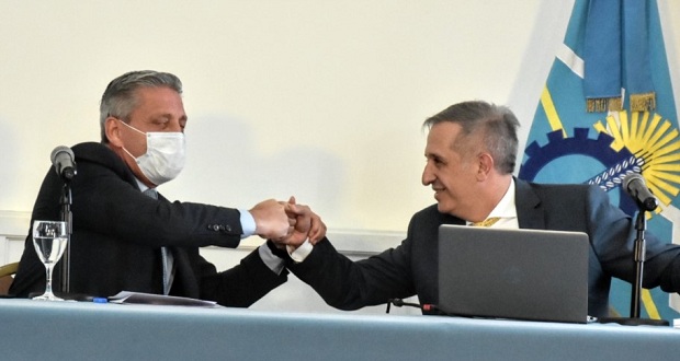 Arcioni envió a Legislatura un proyecto para tomar deuda por más de 800 millones de pesos