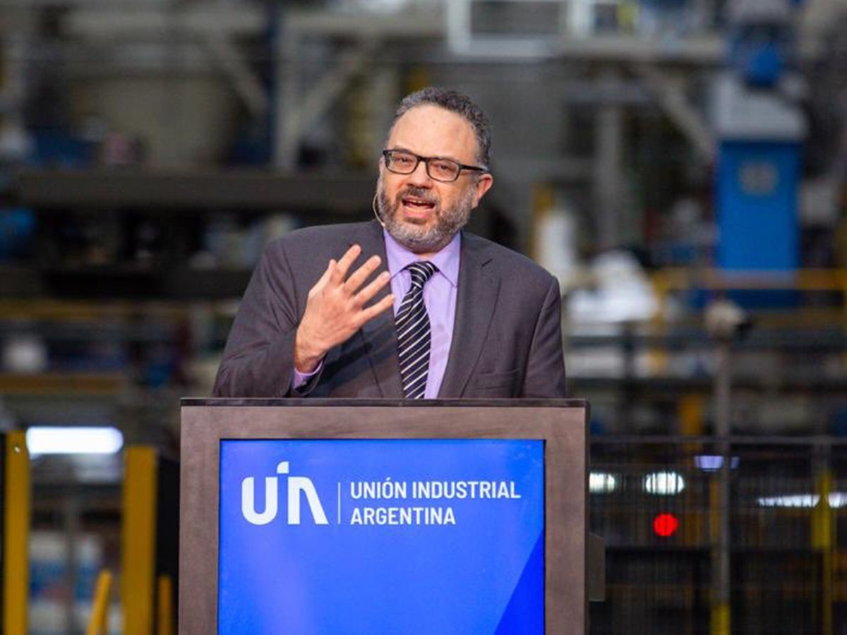 Kulfas: “Cada dos vehículos que se patenten uno va a ser fabricado en el país”