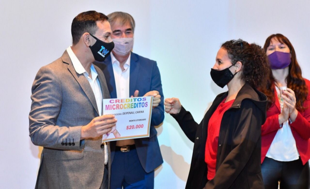 Maderna en “modo 2023” y la bomba de la educación y los docentes que no se termina de desactivar