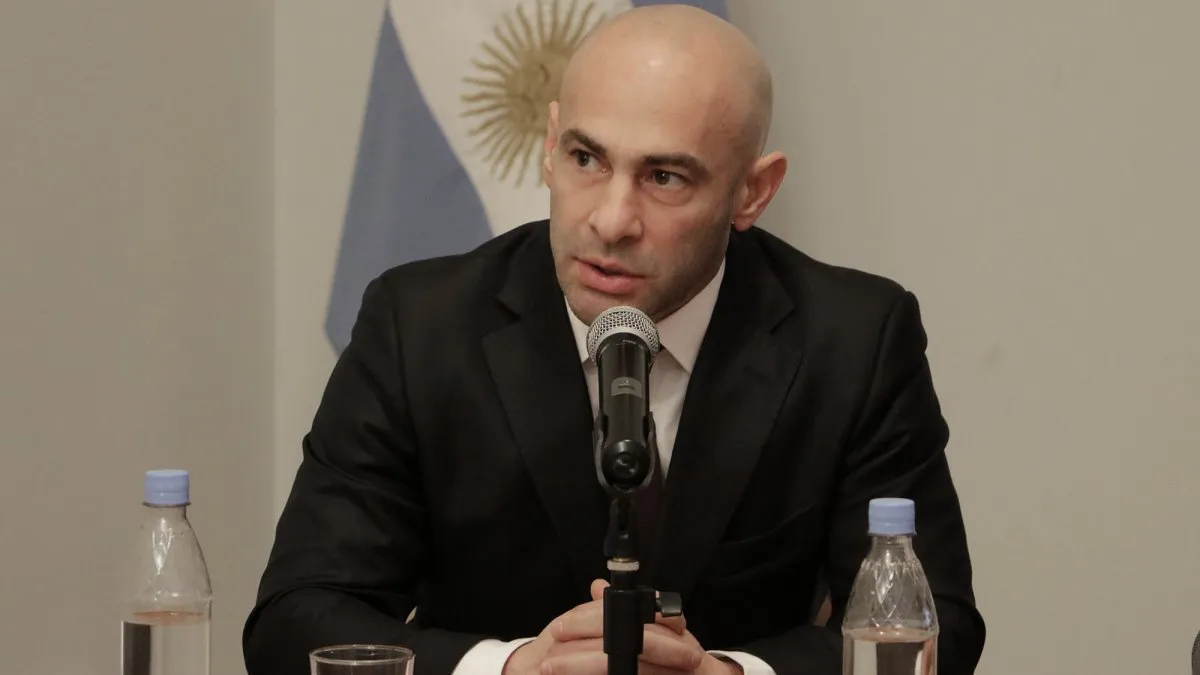 Massoni: “Hay delincuentes detenidos que presentan habeas corpus para comer helado y para pedir barrocutina por el acné”