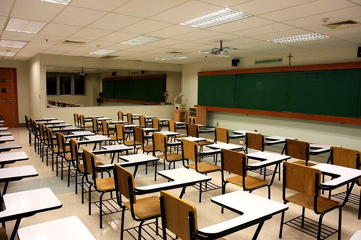 Gremios universitarios se reúnen en plenarios para evaluar la propuesta salarial del 35 por ciento