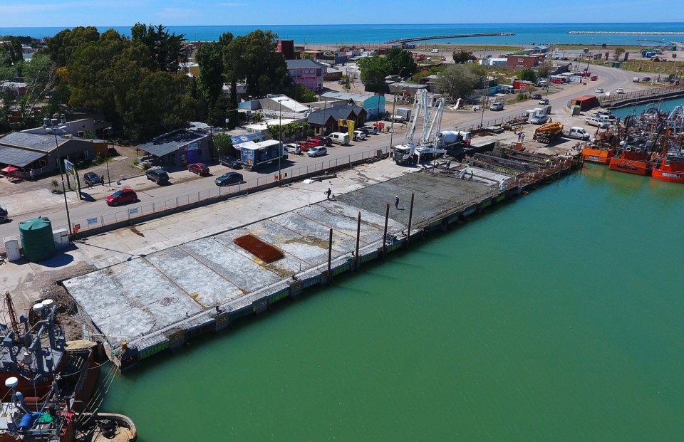 Invertirán US$ 50 millones para construir muelles en el puerto de Rawson