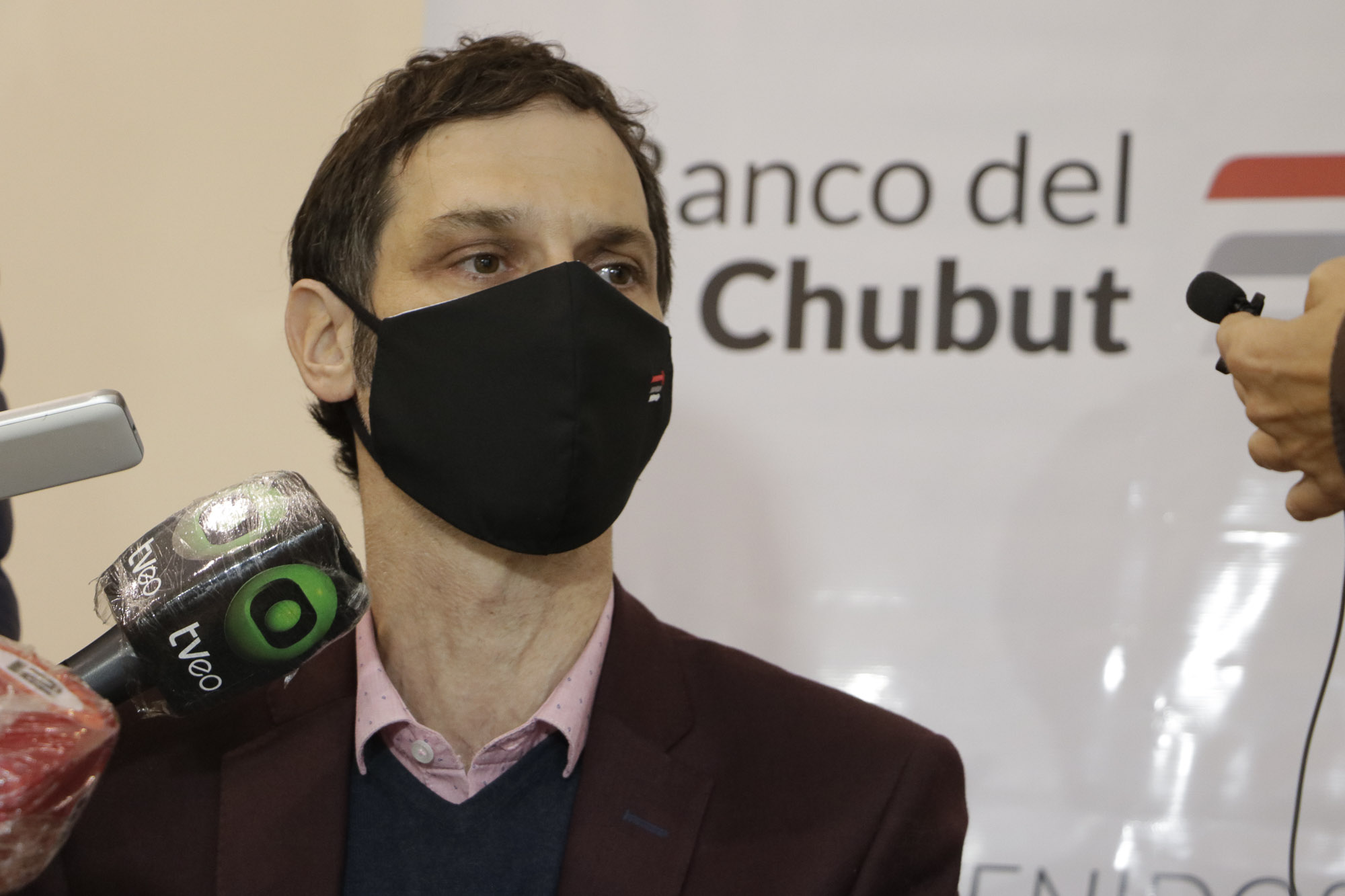 Miguel Arnaudo asumió al frente del Directorio del Banco del Chubut