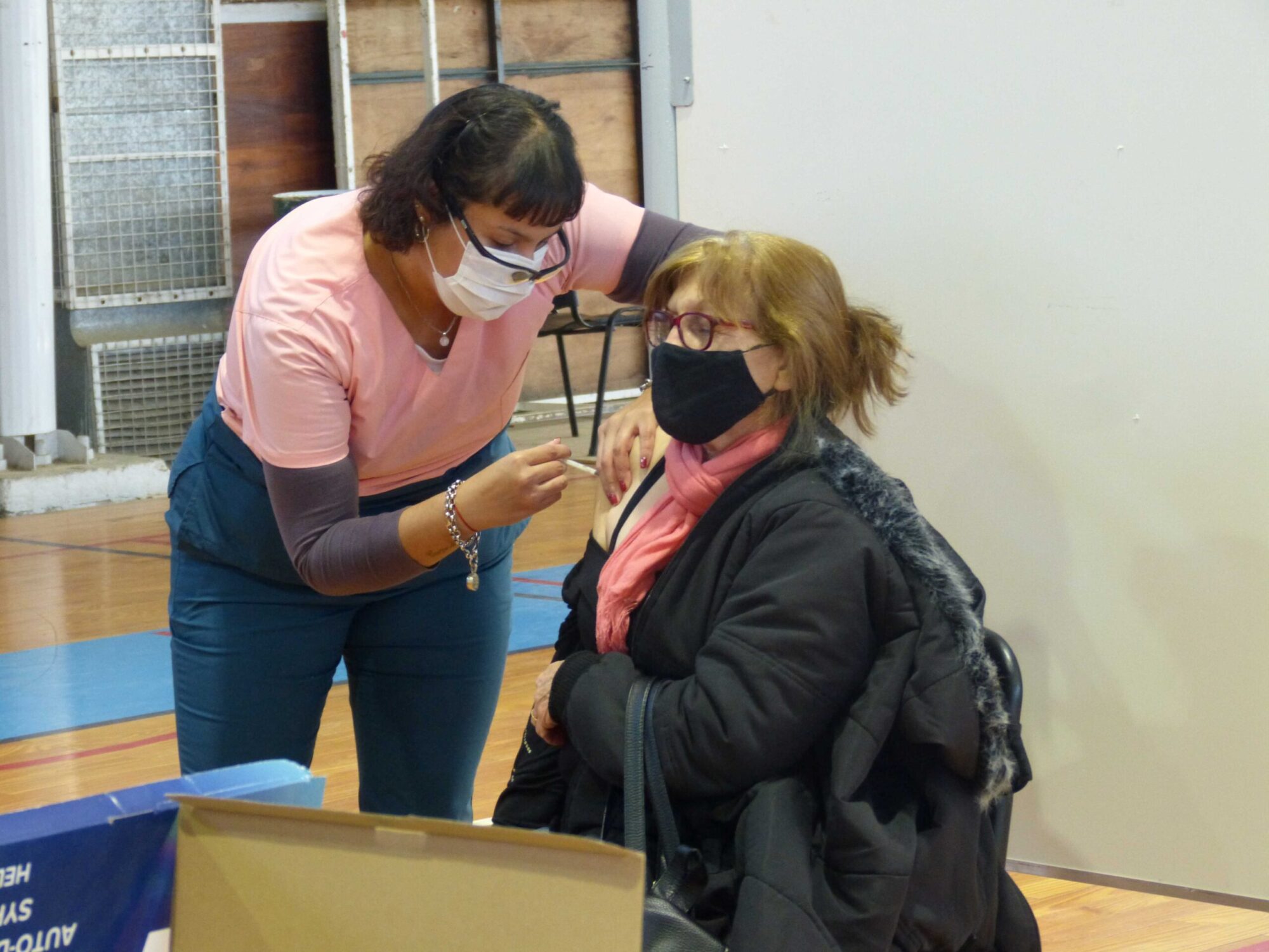 El fin de semana se aplicaron en Comodoro más de 1400 vacunas contra el coronavirus