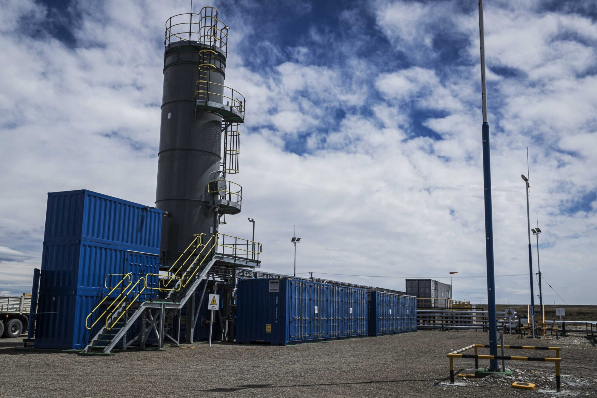 Manantiales Behr sigue mostrando resultados alentadores e impulsa la recuperación de la producción en la Cuenca