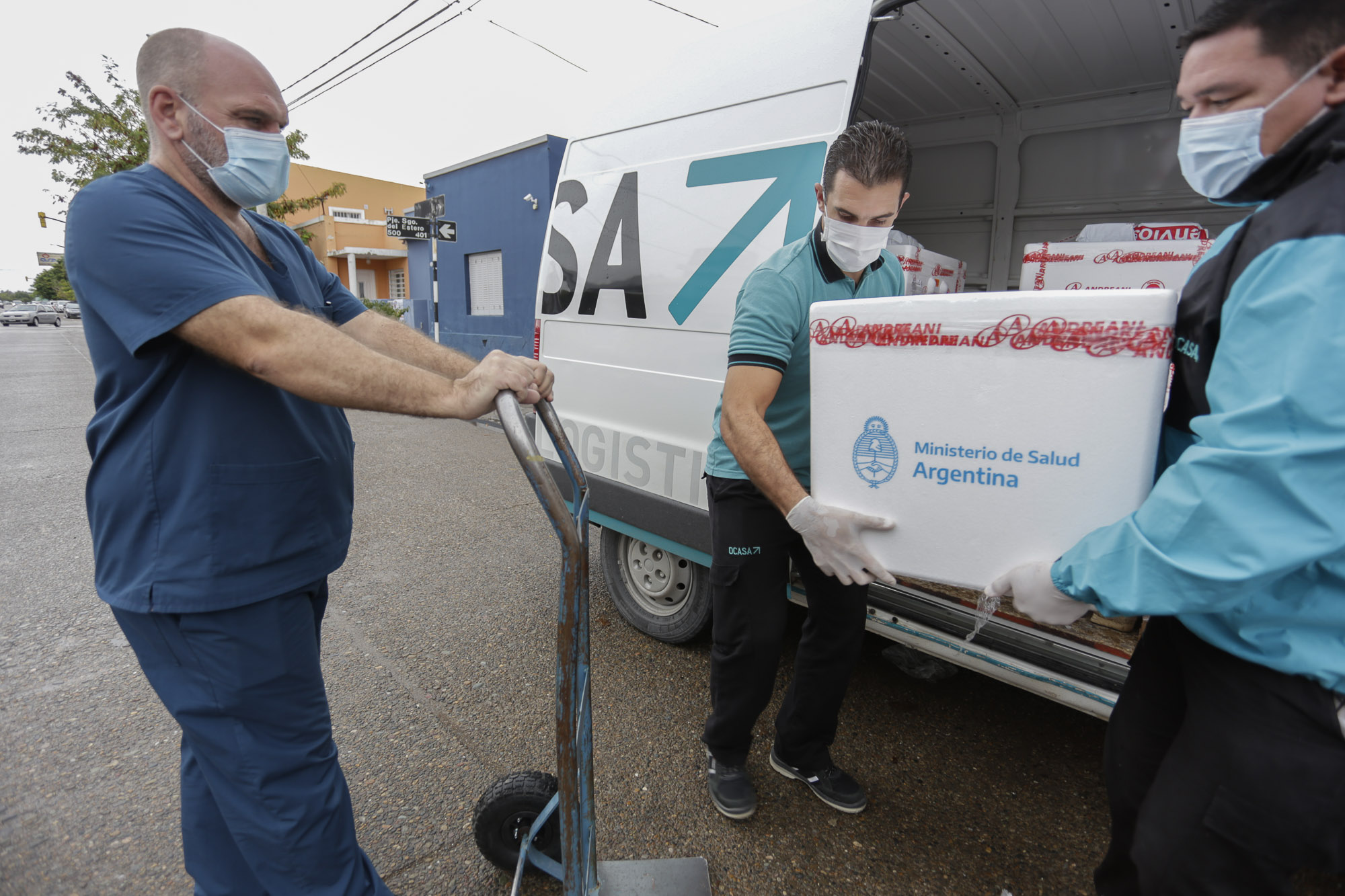 Llegan a Chubut 9.600 dosis de la vacuna AstraZeneca