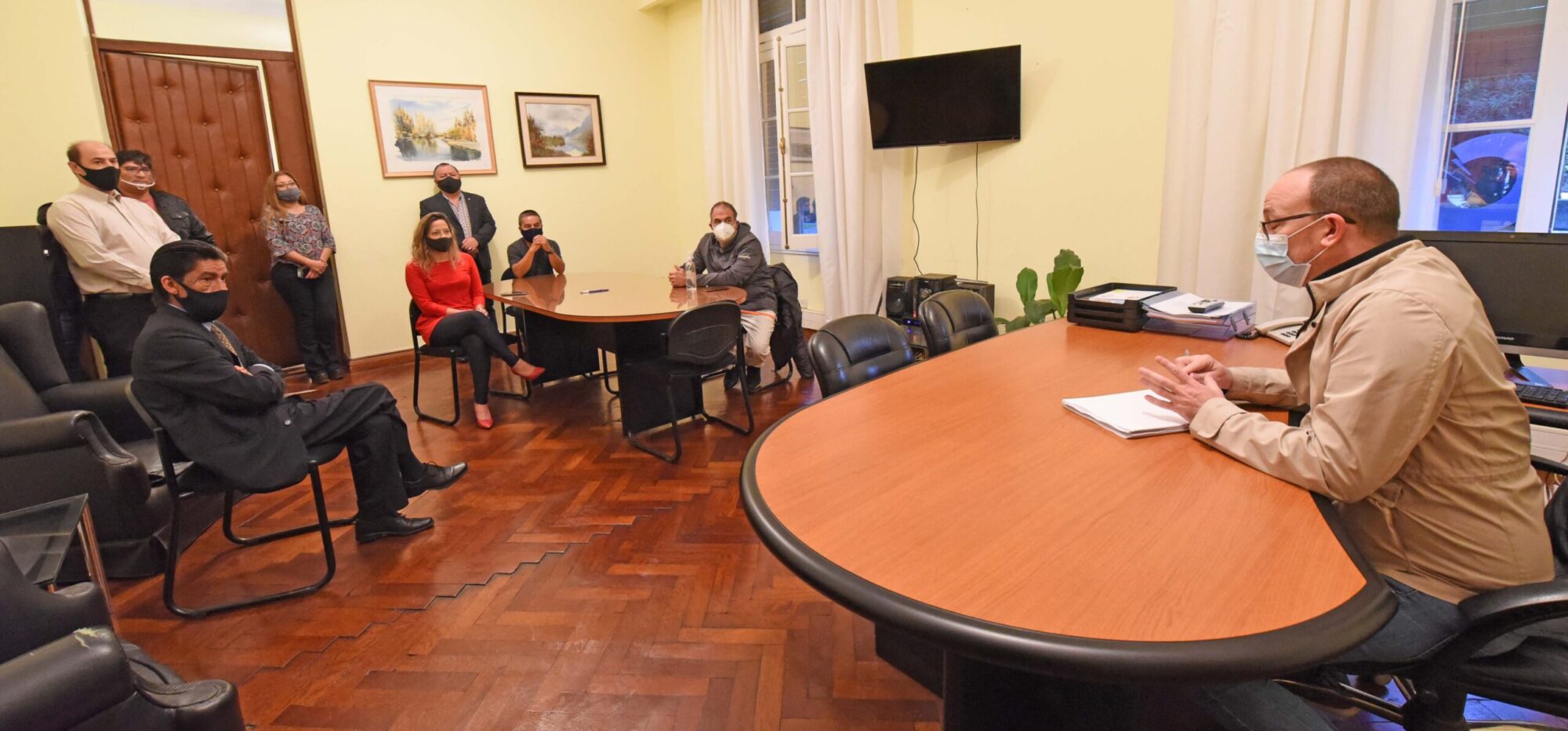 Frente al brote de contagios en Fontana 50, Salud refuerza medidas en Casa de Gobierno