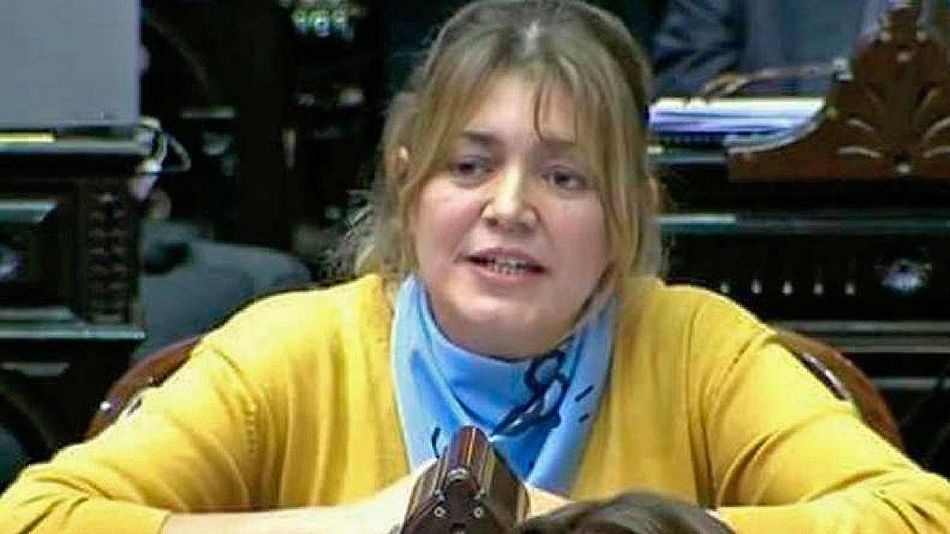 Denuncian a una diputada de Cambiemos por quedarse con la mitad del sueldo de sus asesores