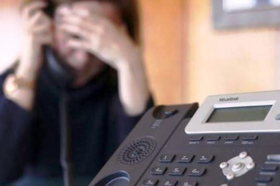 Cuento del Tío en Caleta Olivia: Le dijeron que había ganado un premio de YPF y le vaciaron la cuenta bancaria