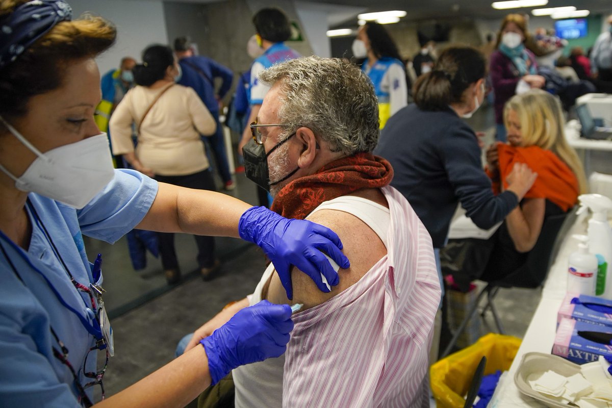 Récord de vacunación en Argentina: Entre el lunes y el viernes se inmunizaron a 961.954 personas contra el coronavirus