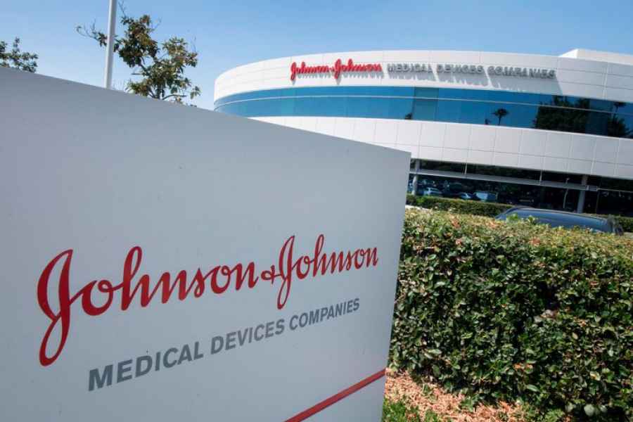 Johnson propone una donación de 1.000 millones de vacunas contra el coronavirus hasta fin de 2022