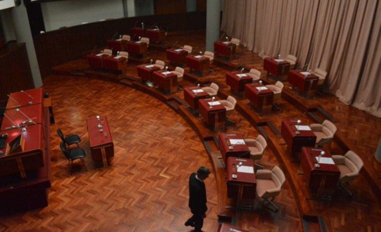 Declararon inadmisible el amparo que frenaba el tratamiento de la zonificación minera en Chubut