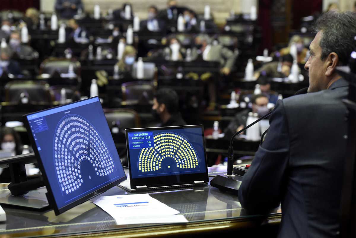 Diputados transformó en ley la paridad de género en medios de comunicación