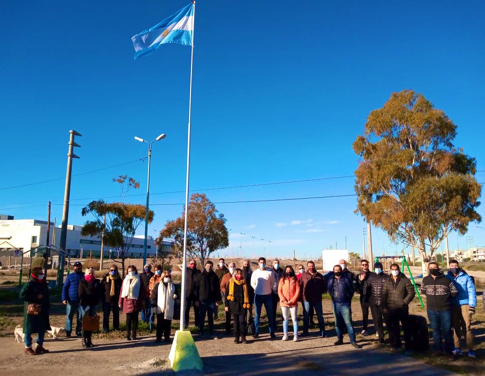 Torres: “Es importante reivindicar nuestros símbolos patrios porque son los que nos unen a todos los argentinos”