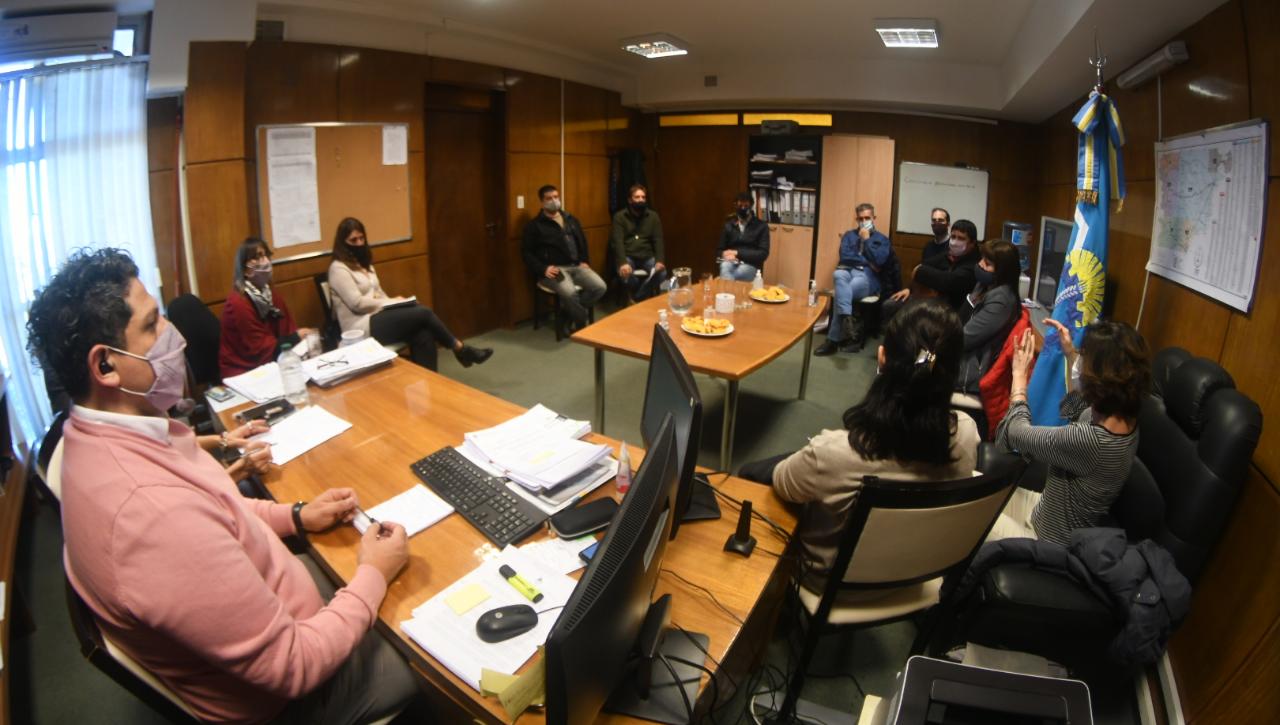 Vuelta a clases en Chubut: Provincia ratificó protocolos  y detalló que el 94,2% de los docentes y auxiliares ya tienen la primera dosis contra el coronavirus