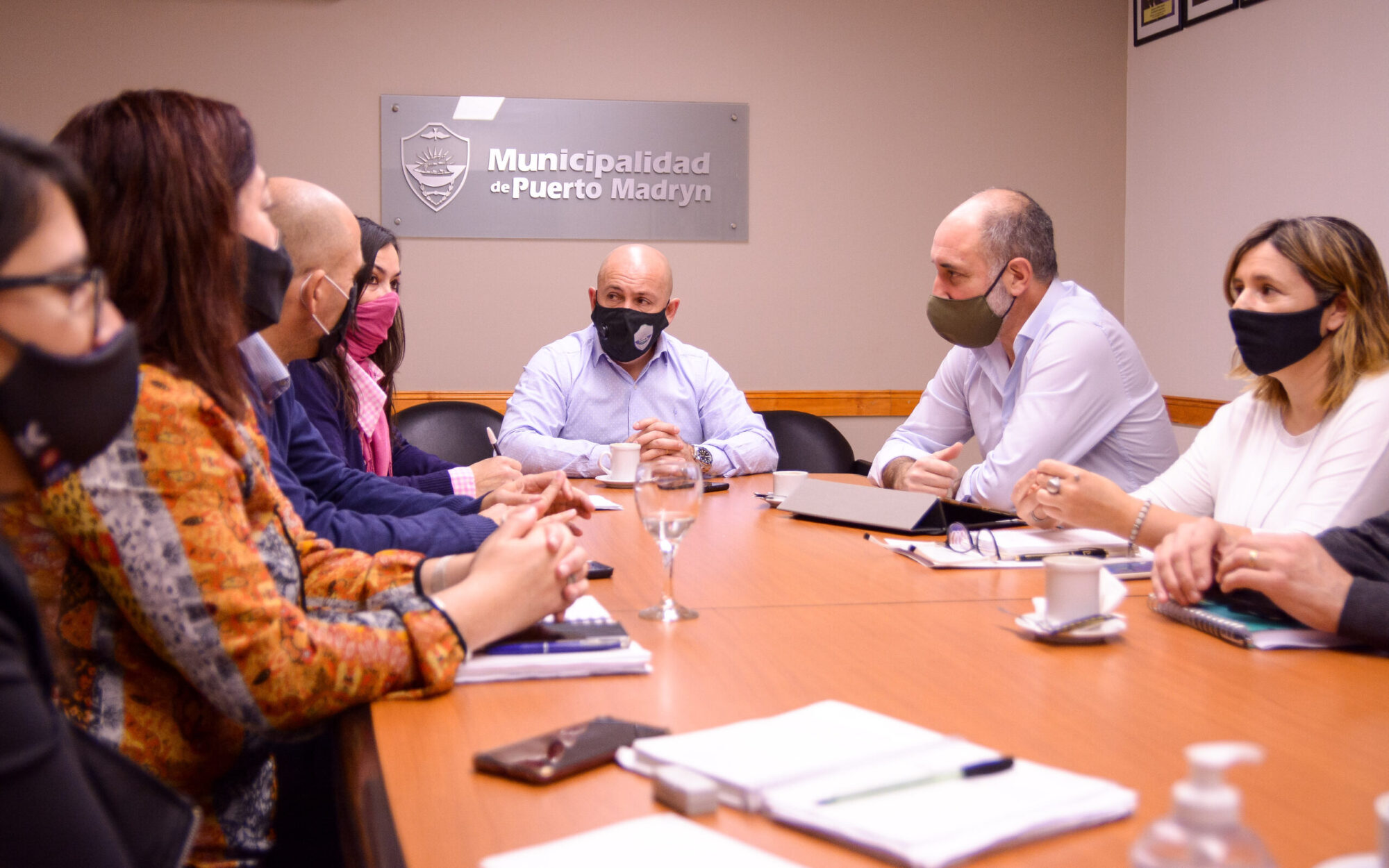 Sastre anunció la inauguración de “La Bombonerita”, entrega de viviendas y la llegada de más vuelos a la ciudad