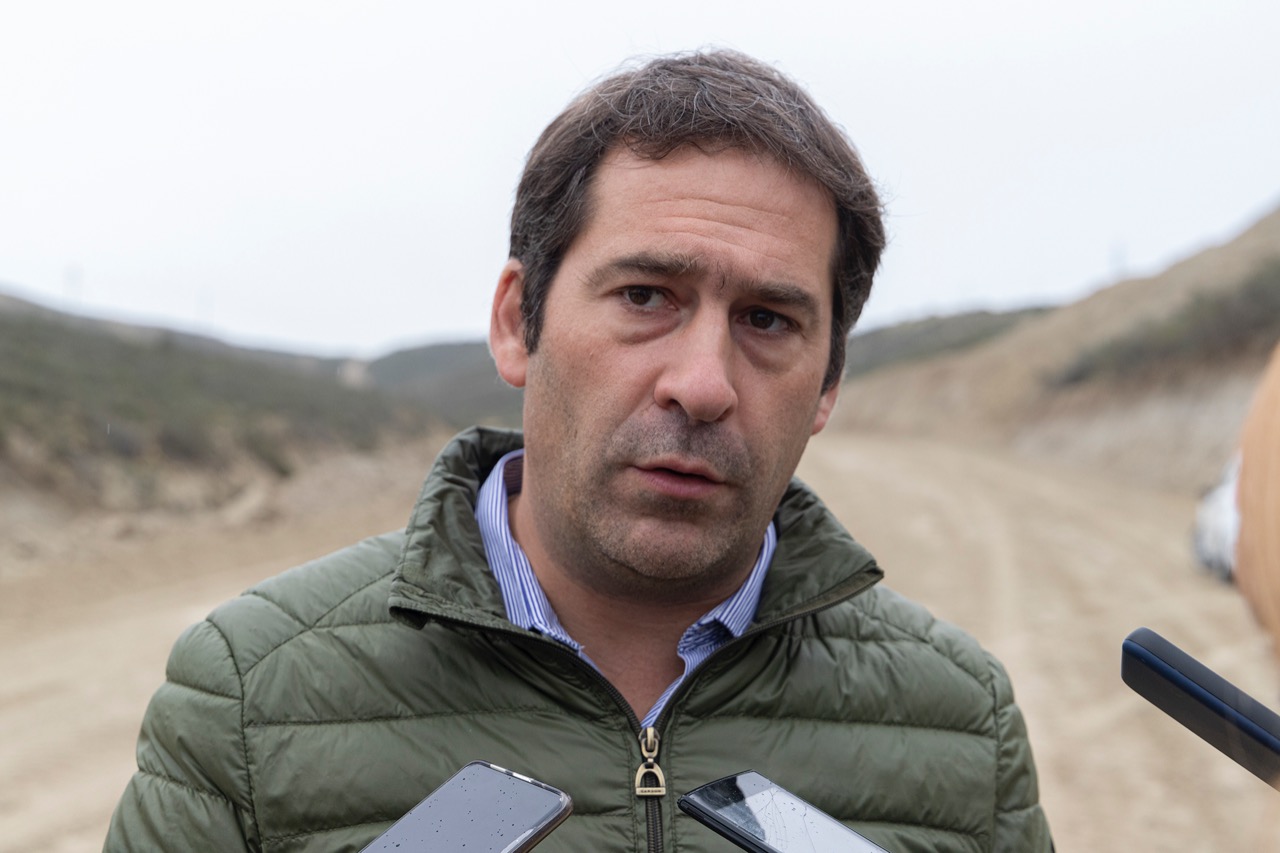 Luque: “Hay que salir de este desastre que ha dejado a Chubut endeudado y a una generación entera que no pudo ir a la escuela”