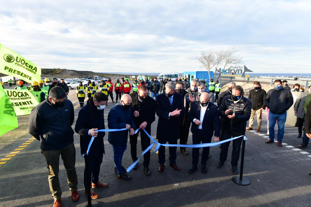 Quedó habilitado el acceso sur a Madryn con una fuerte presencia del Gabinete Nacional