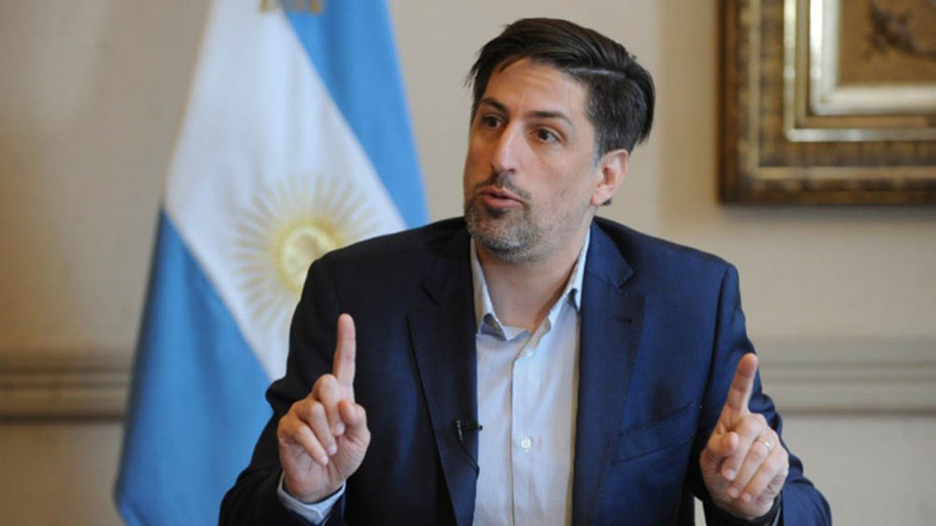 Trotta: “Para promover este ciclo lectivo los chicos tienen que aprobar el 70% de los contenidos”