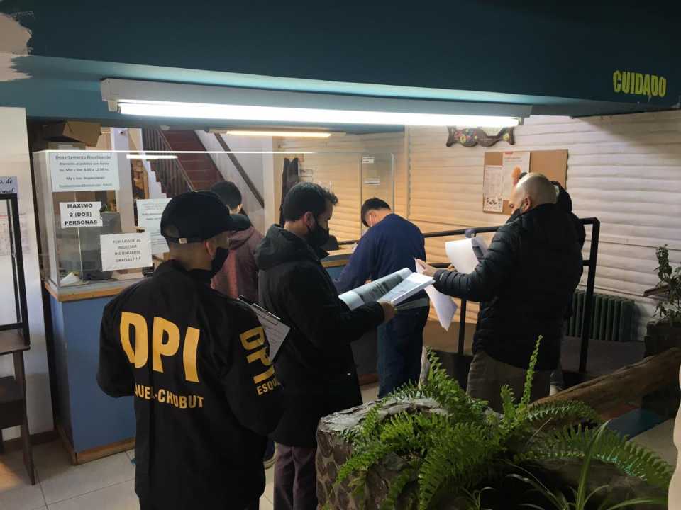 Vacunas vencidas en Lago Puelo: Fiscalía investiga si hubo responsabilidad penal