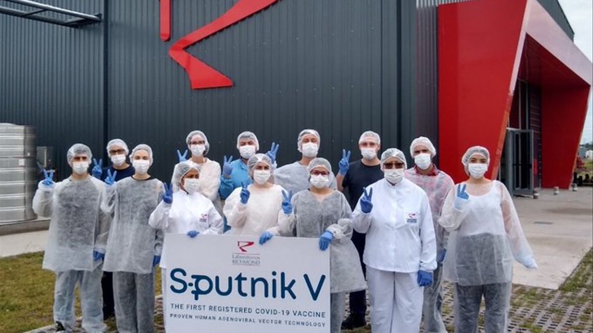 Hoy se entregan formalmente las primeras vacunas Sputnik V elaboradas en el país por un laboratorio local
