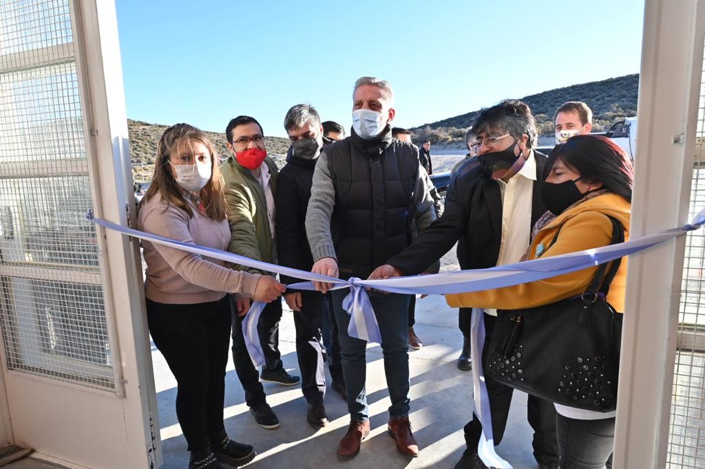 El gobernador inauguró un SUM en el Paraje El Escorial con una inversión superior a los $ 34 millones