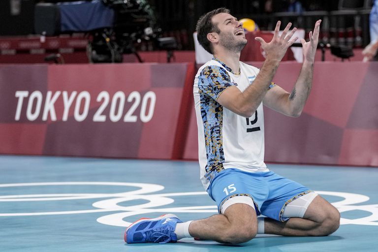 “Guardé la medalla porque tengo miedo de romperla o rayarla”, admitió De Cecco