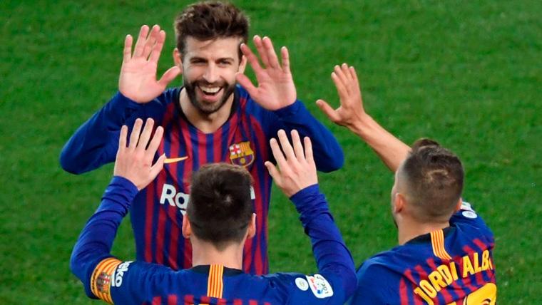 Con mensajes emotivos, Piqué y Jordi Alba se sumaron a la despedida a Messi