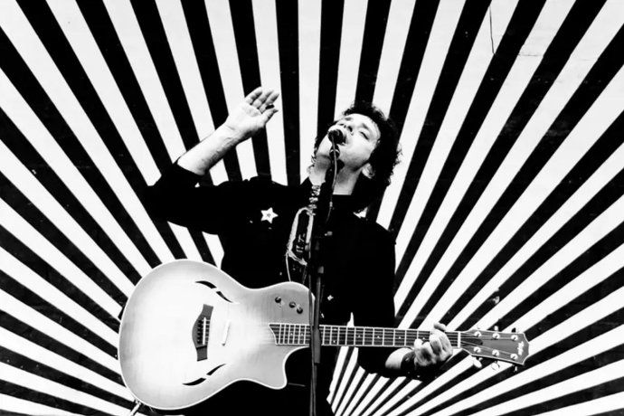 Publican el documental de “Ahí vamos” de Gustavo Cerati con imágenes del backstage