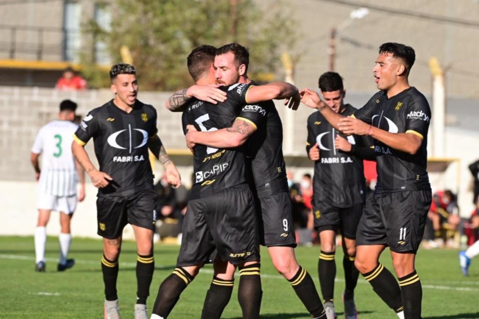 Madryn recibe a Desamparados por la fecha 19 del Federal A de fútbol