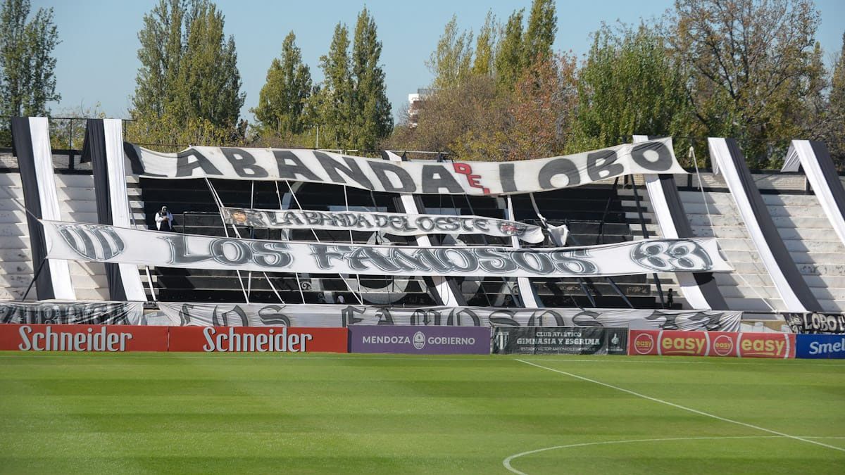 Barras de Gimnasia de Mendoza interceptaron y amenazaron a jugadores por malos resultados