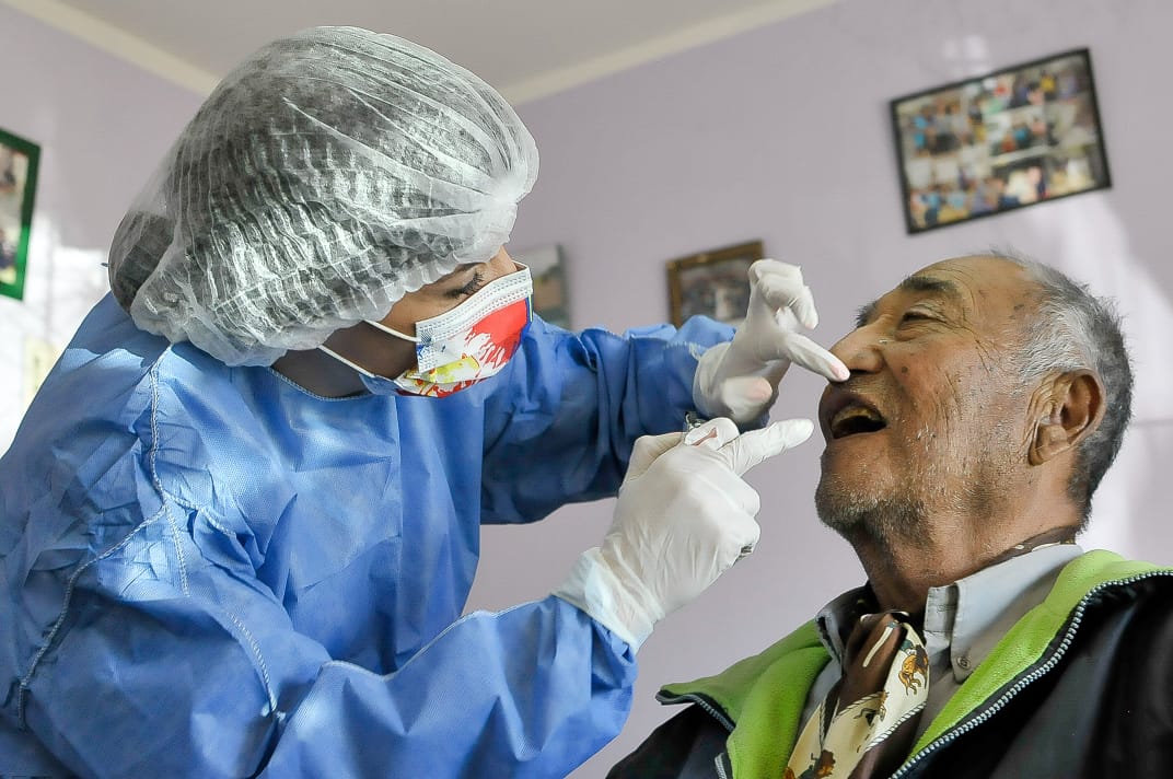 Trelew: Realizan controles odontológicos a adultos mayores