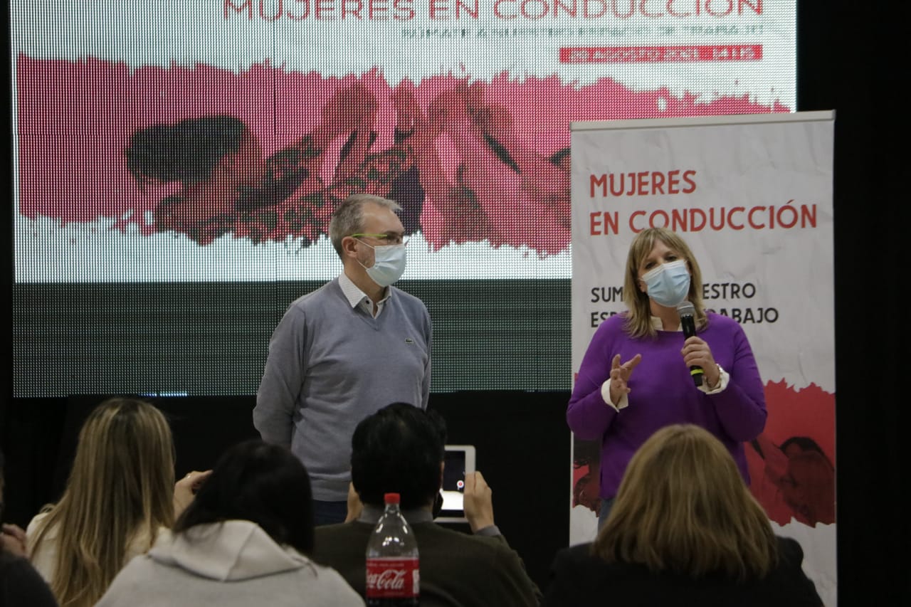 Puratich y Abril recibieron el respaldo de “Mujeres en Conducción” en Comodoro Rivadavia