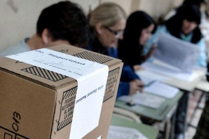 Piden chequear el padrón electoral: avisan que habrá cambios en los lugares de votación
