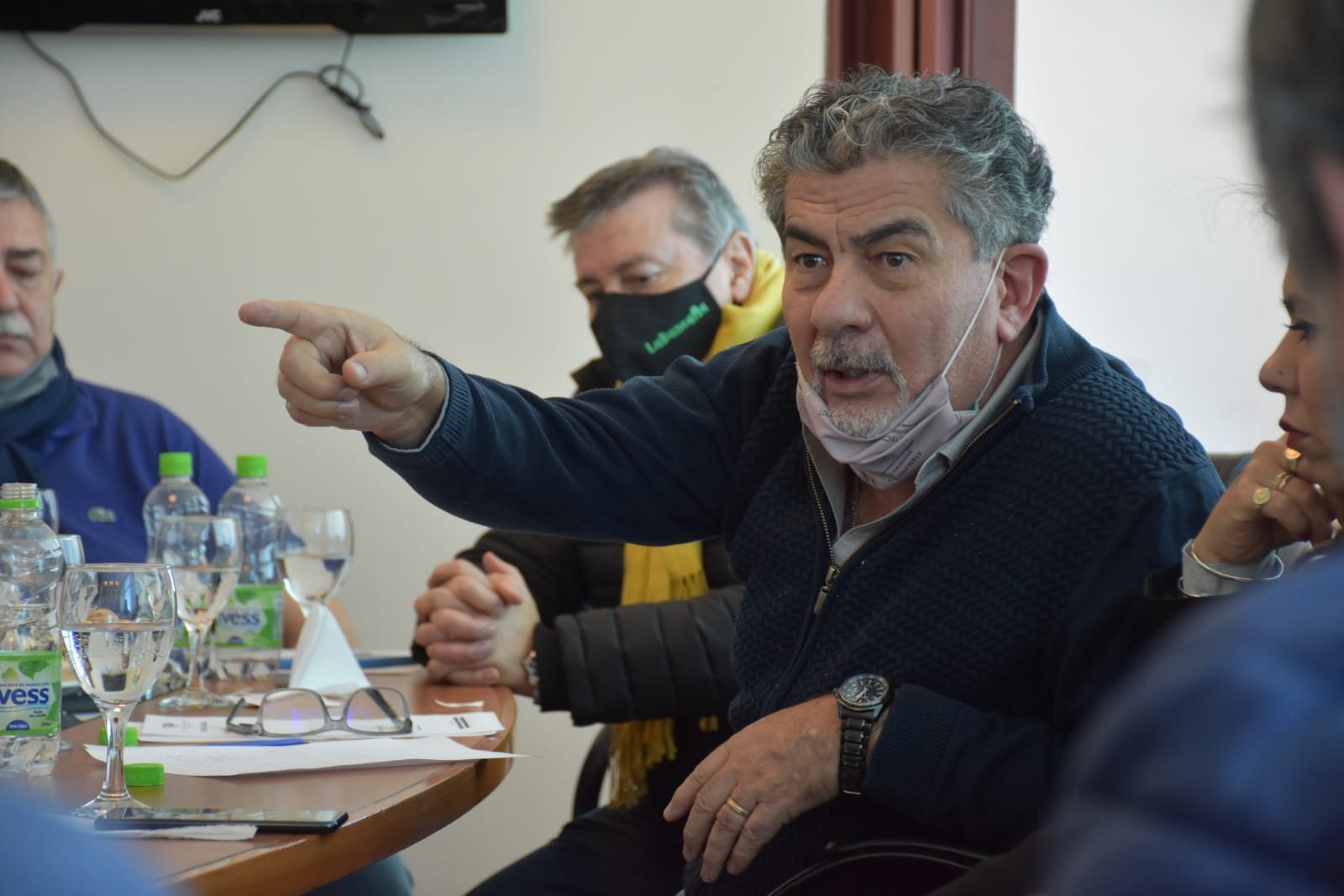 Taboada: “En toda la producción que transporta Aluar no hay un solo camión de la provincia del Chubut y esto no puede seguir pasando”