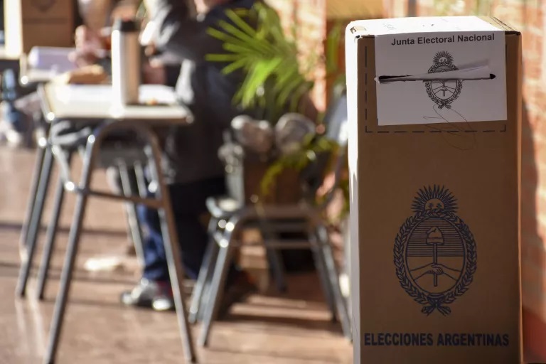 A partir de mañana no podrá haber actos públicos que promuevan la captación de votos