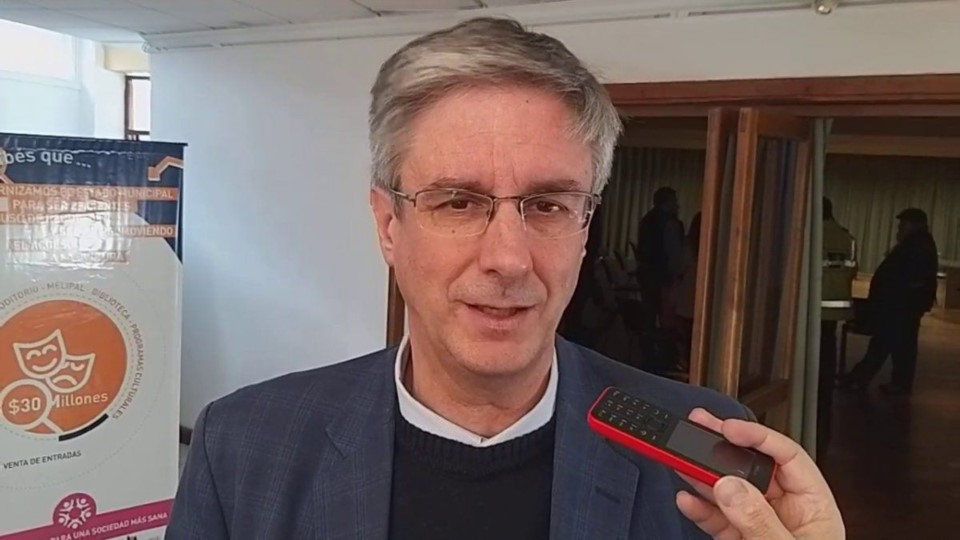 Asume María Paula Neuwirth en la Secretaría de Hacienda de la Municipalidad de Esquel