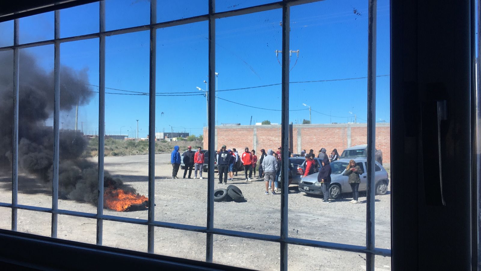 Pesca en Chubut: Medidas de fuerza por reducción de personal, atraso en el pago de las quincenas e incertidumbre por falta de materia prima