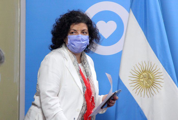 Vizzotti se recupera luego de ser operada por un cuadro de apendicitis aguda