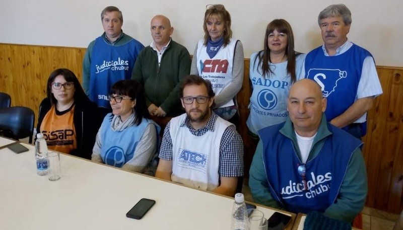 A horas de las elecciones PASO, los gremios se movilizan en Rawson