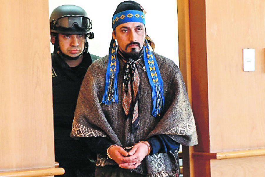 Nuevo revés para Jones Huala: La justicia chilena le volvió a negar la libertad condicional al integrante de Resistencia Ancestral Mapuche