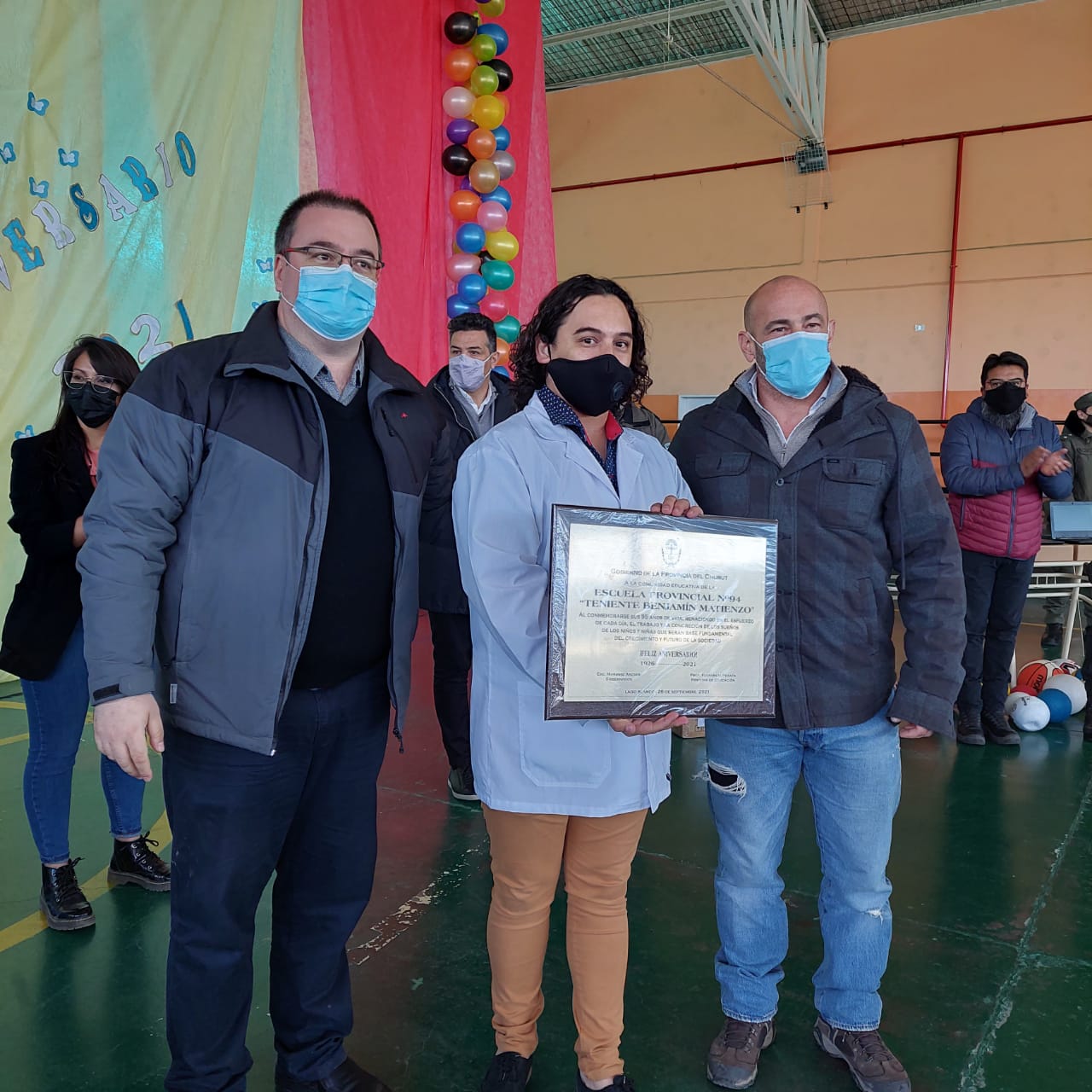 Massoni y Hermida estuvieron presentes en el acto por el 96º aniversario de Lago Blanco