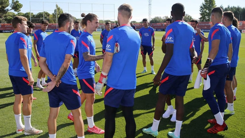 Antoine Griezmann tuvo su primera práctica en Atlético de Madrid