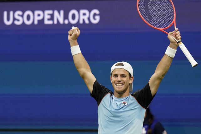 El “Peque” Schwartzman busca el pase a los octavos de final en el US Open