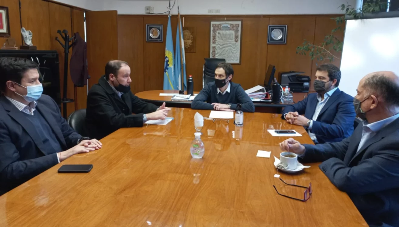 Banco de Chubut firmó convenio con La Trochita que habilita la compra de pases para El Viejo Expreso Patagónico con Patagonia 365 en cuotas