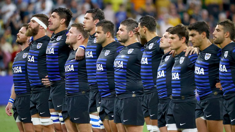Nuevo escándalo con Los Pumas: seis jugadores rompieron la burbuja y fueron excluidos del equipo