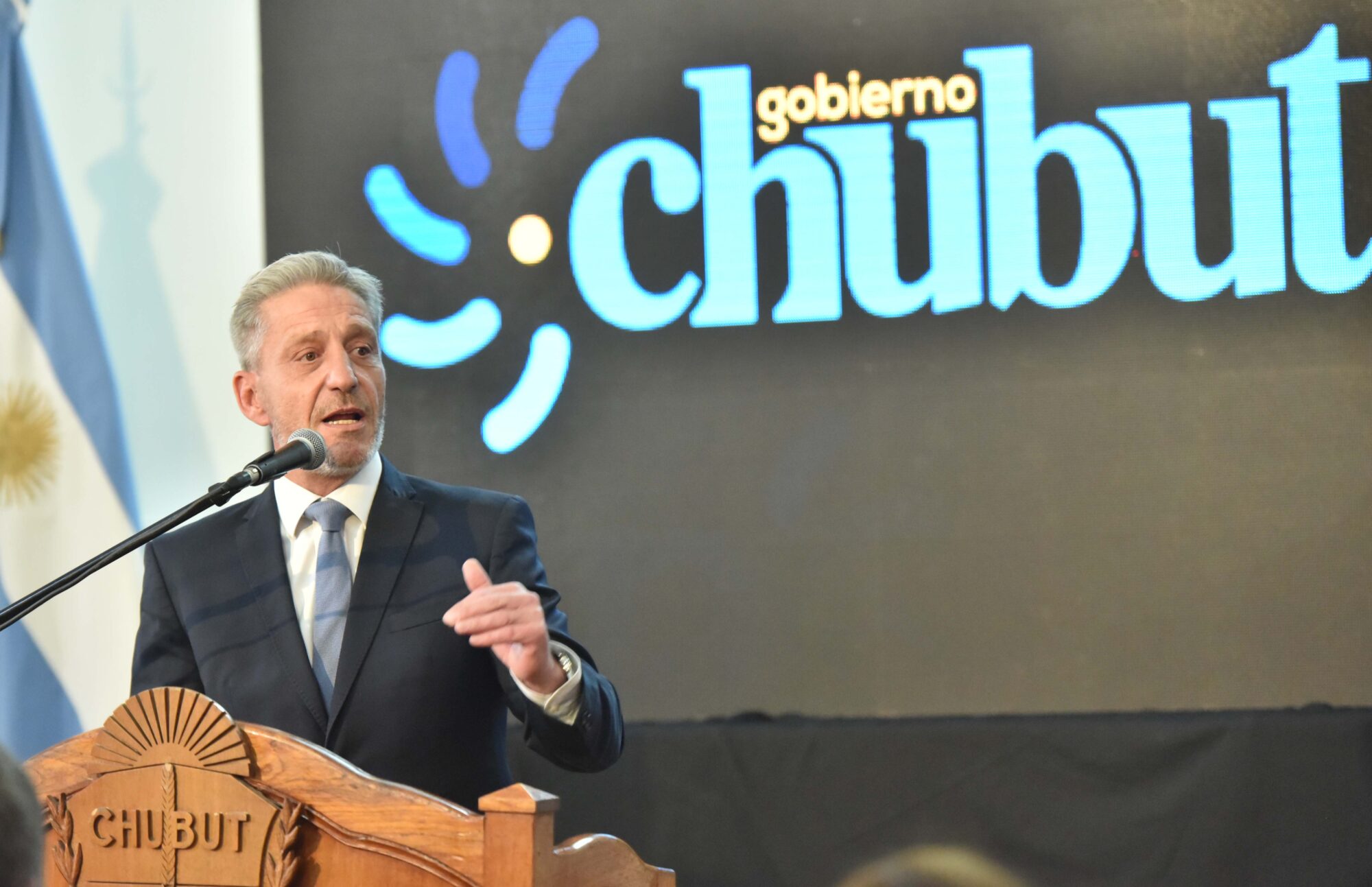 Arcioni presentó el Programa de Turismo Social, Educativo y Deportivo “Conociendo Chubut”