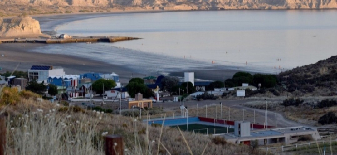 La planta desalinizadora de Pirámides tardará 14 días en repararse y mientras tanto será abastecida de agua con camiones cisternas desde Madryn