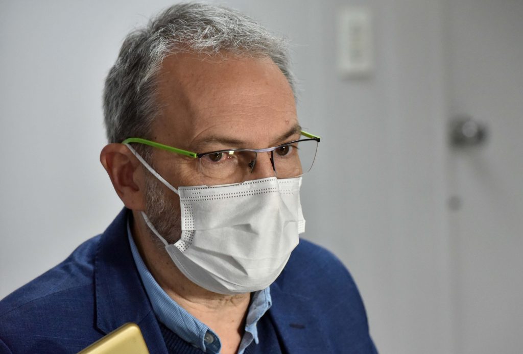 Puratich: “Creo que todo el Gabinete tendría que poner su renuncia a disposición”